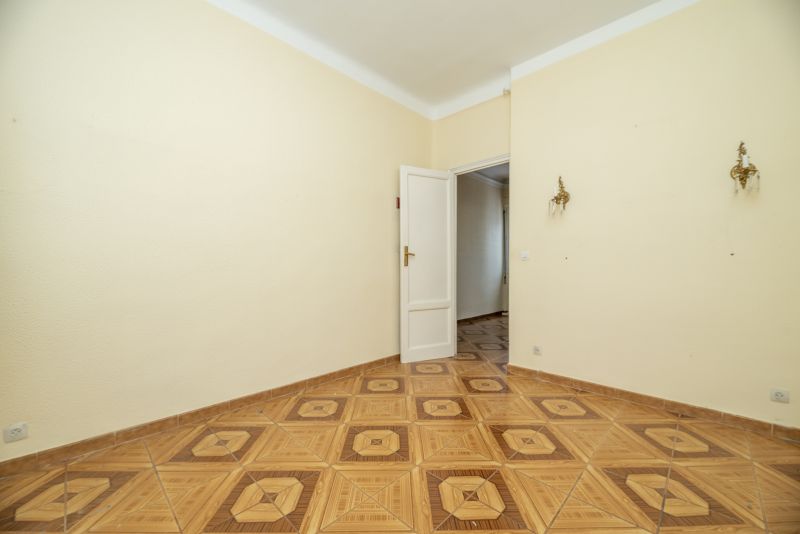 Patterned Floor Tiles